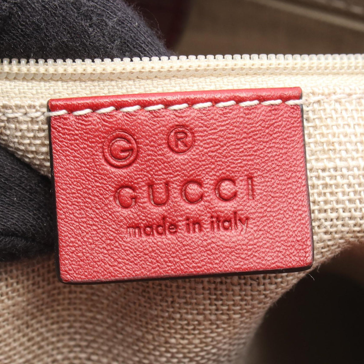 Gucci Large Soft Microguccissima Satchel — Red