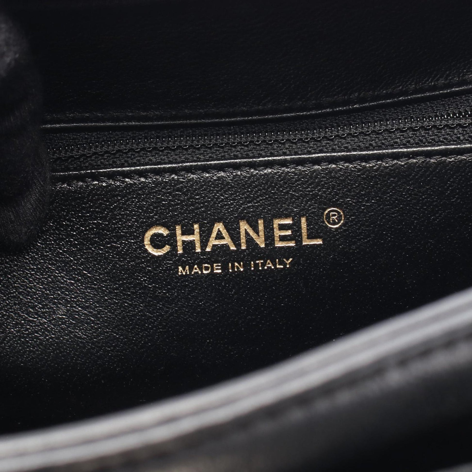 Chanel CC Caviar Filigree Quilted Vanity Bag