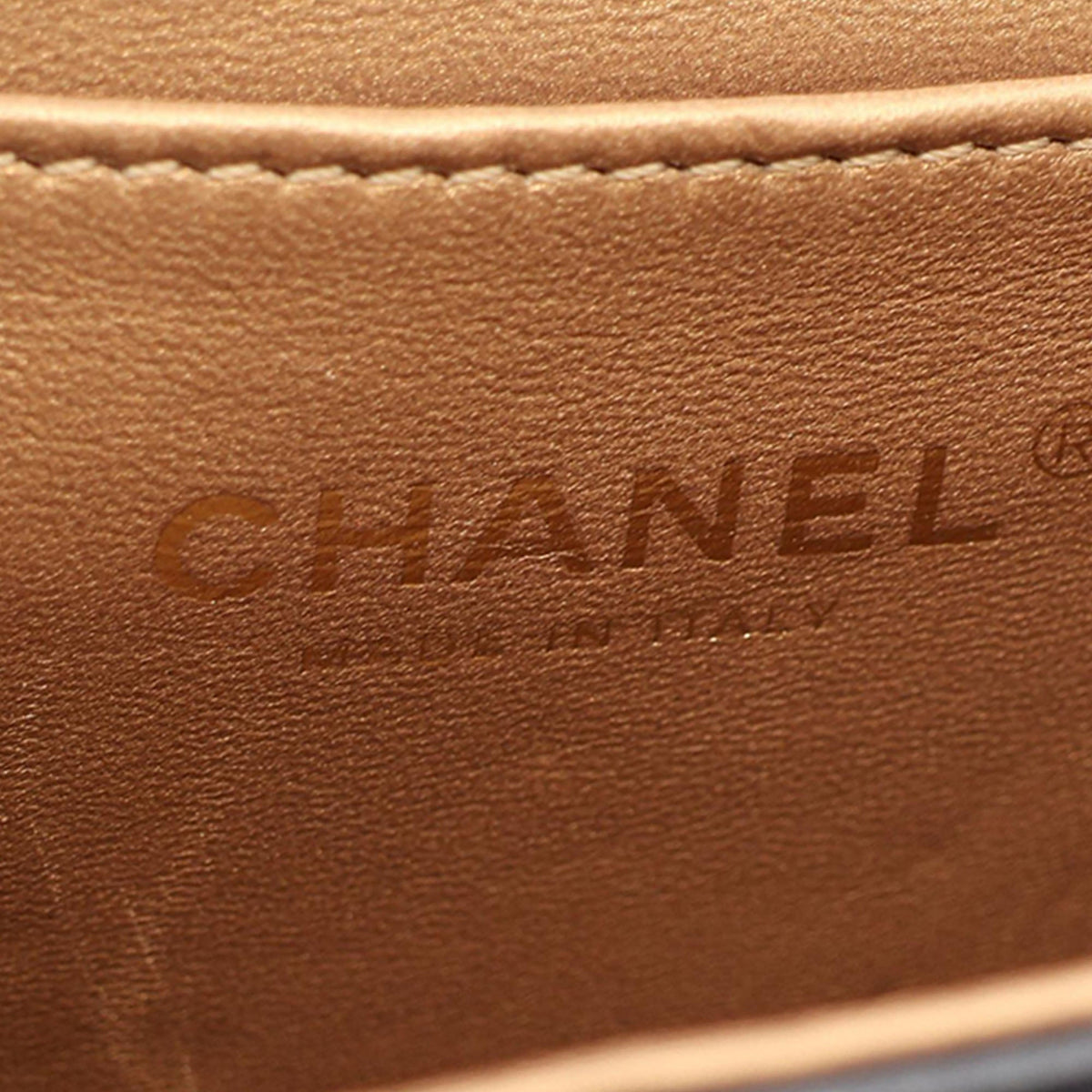 Chanel Small Chic Pearls Flap — Black
