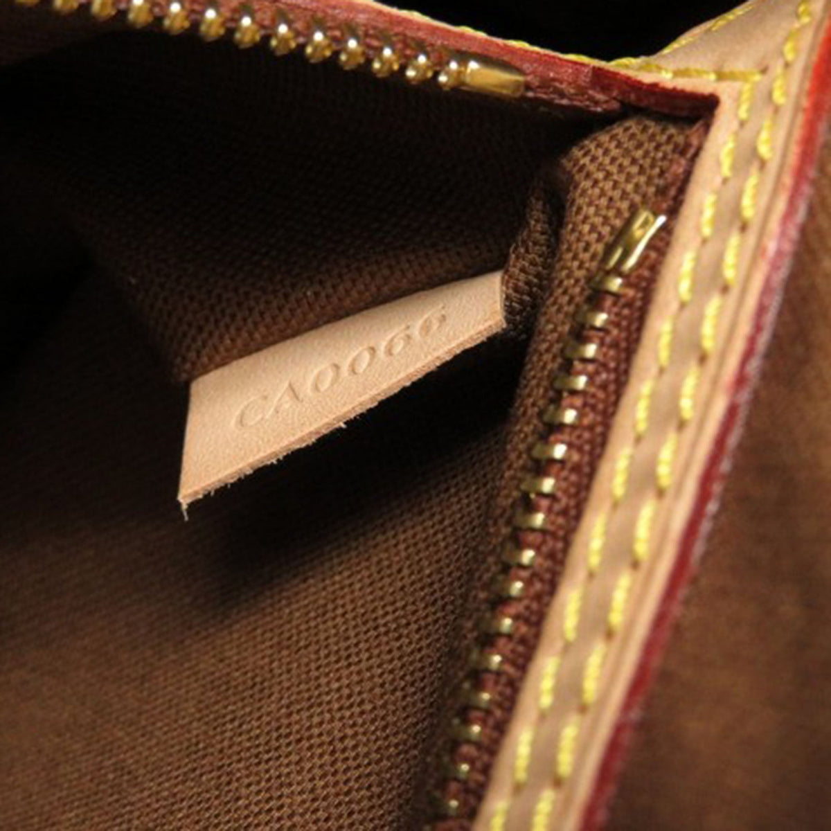 Louis Vuitton Monogram Batignolles Horizontal