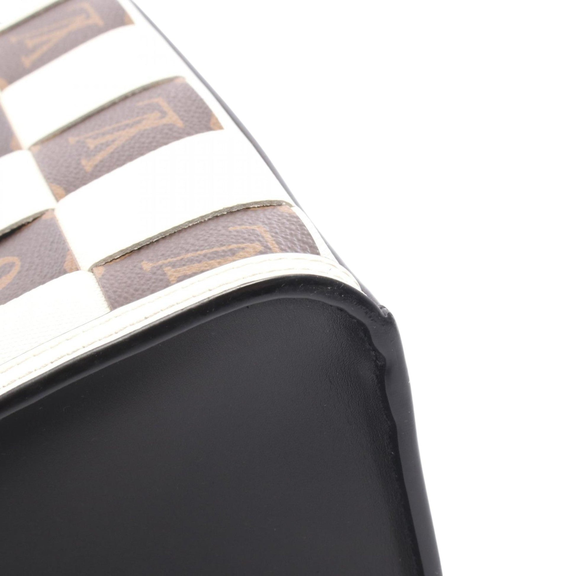Louis Vuitton Damier Tressage City Steamer MM
