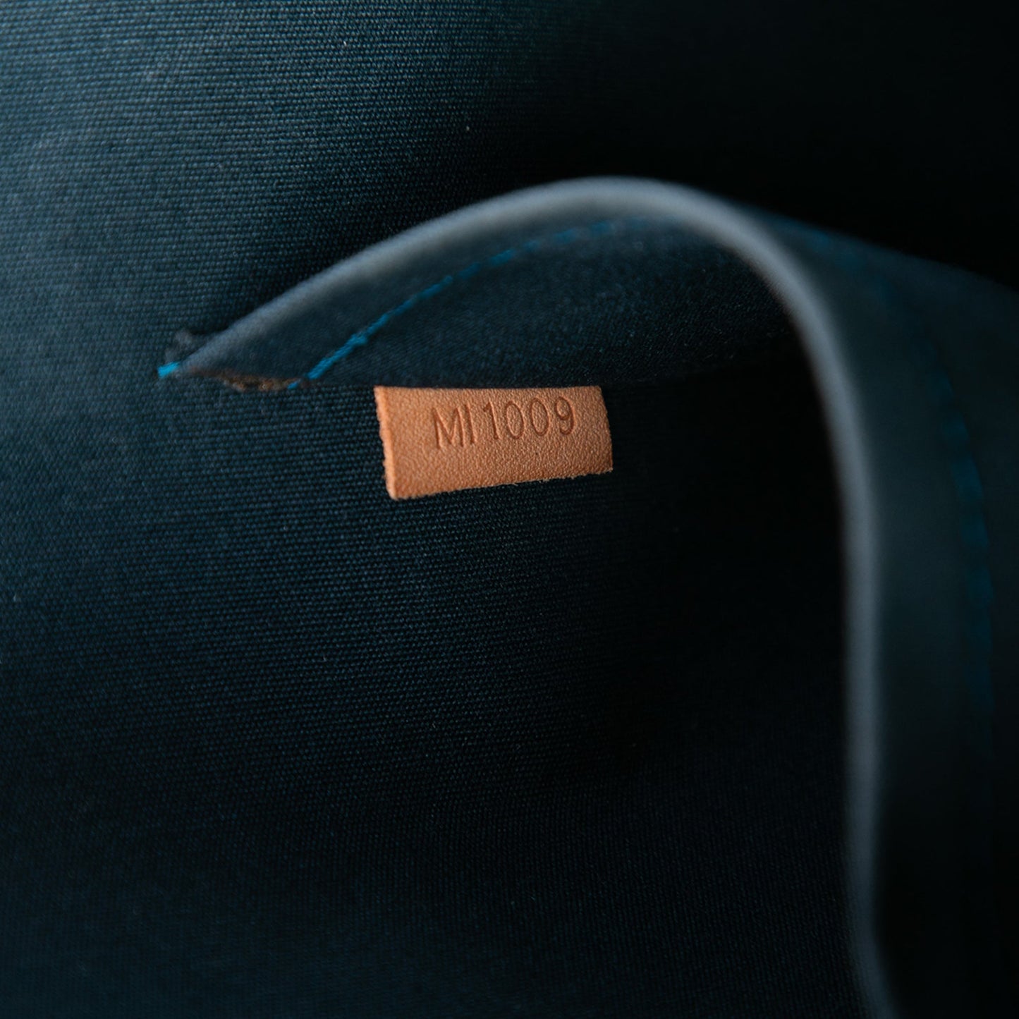 Louis Vuitton Monogram Vernis Alma GM