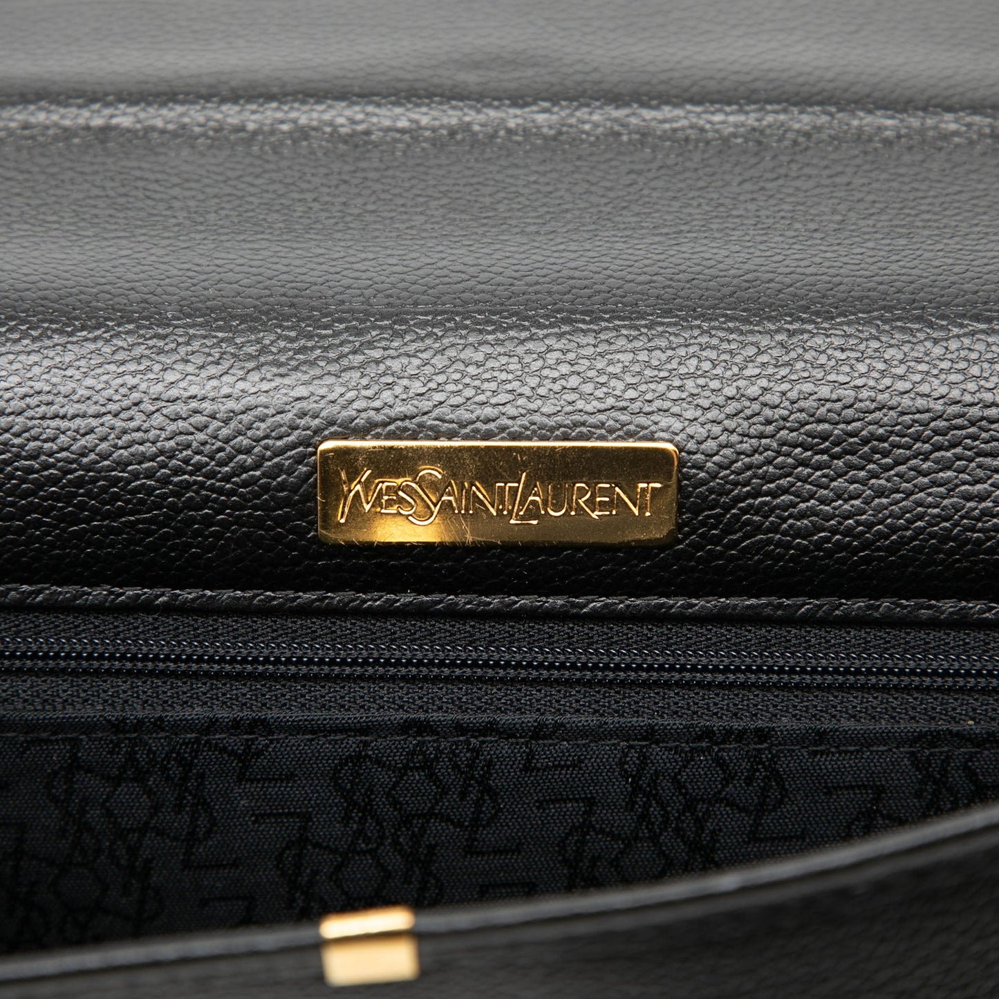 Saint Laurent Grain de Poudre Envelope Clutch