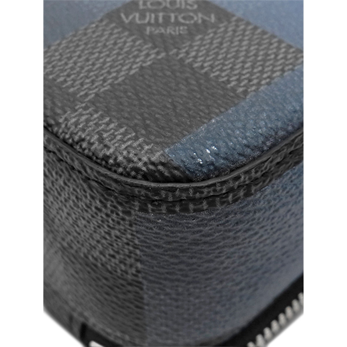 Louis Vuitton Damier Graphite Giant Alpha Wearable Wallet — Blue