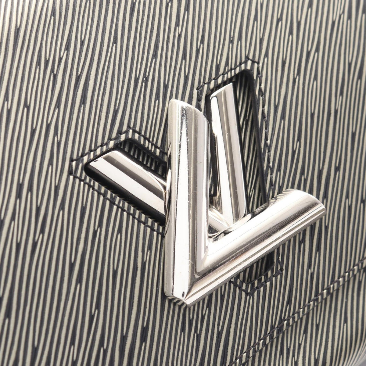 Louis Vuitton Metallic Epi Twist MM