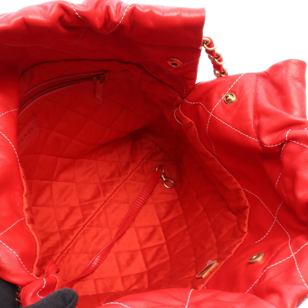 Chanel Small Quilted Shiny Calfskin 22 Shoulder Bag — Red