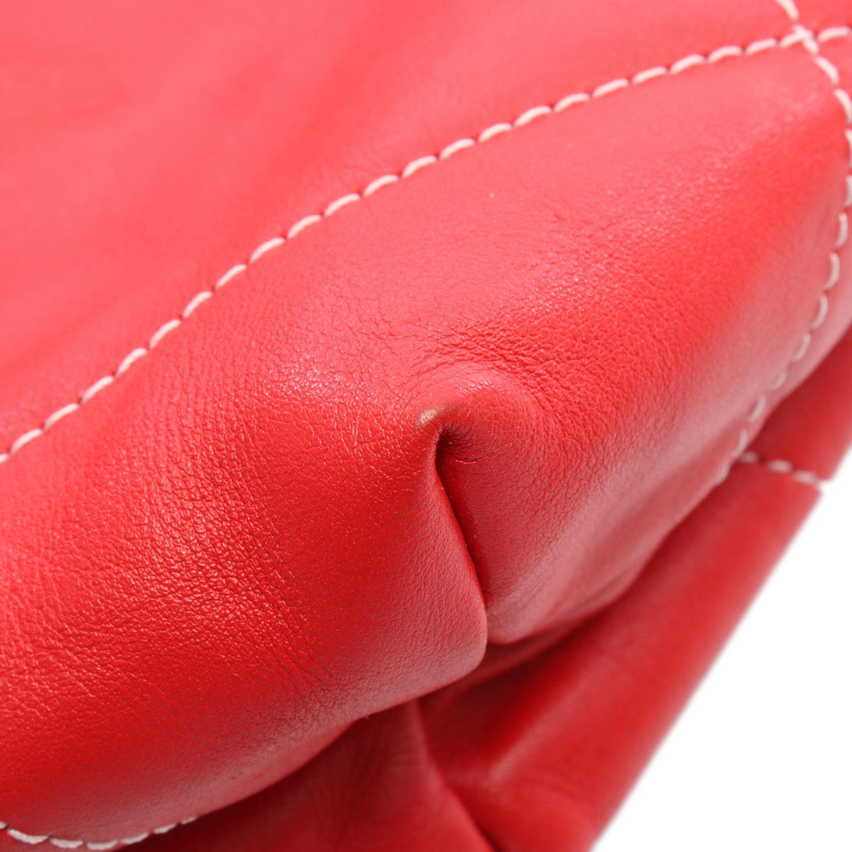 Chanel Small Quilted Shiny Calfskin 22 Shoulder Bag — Red