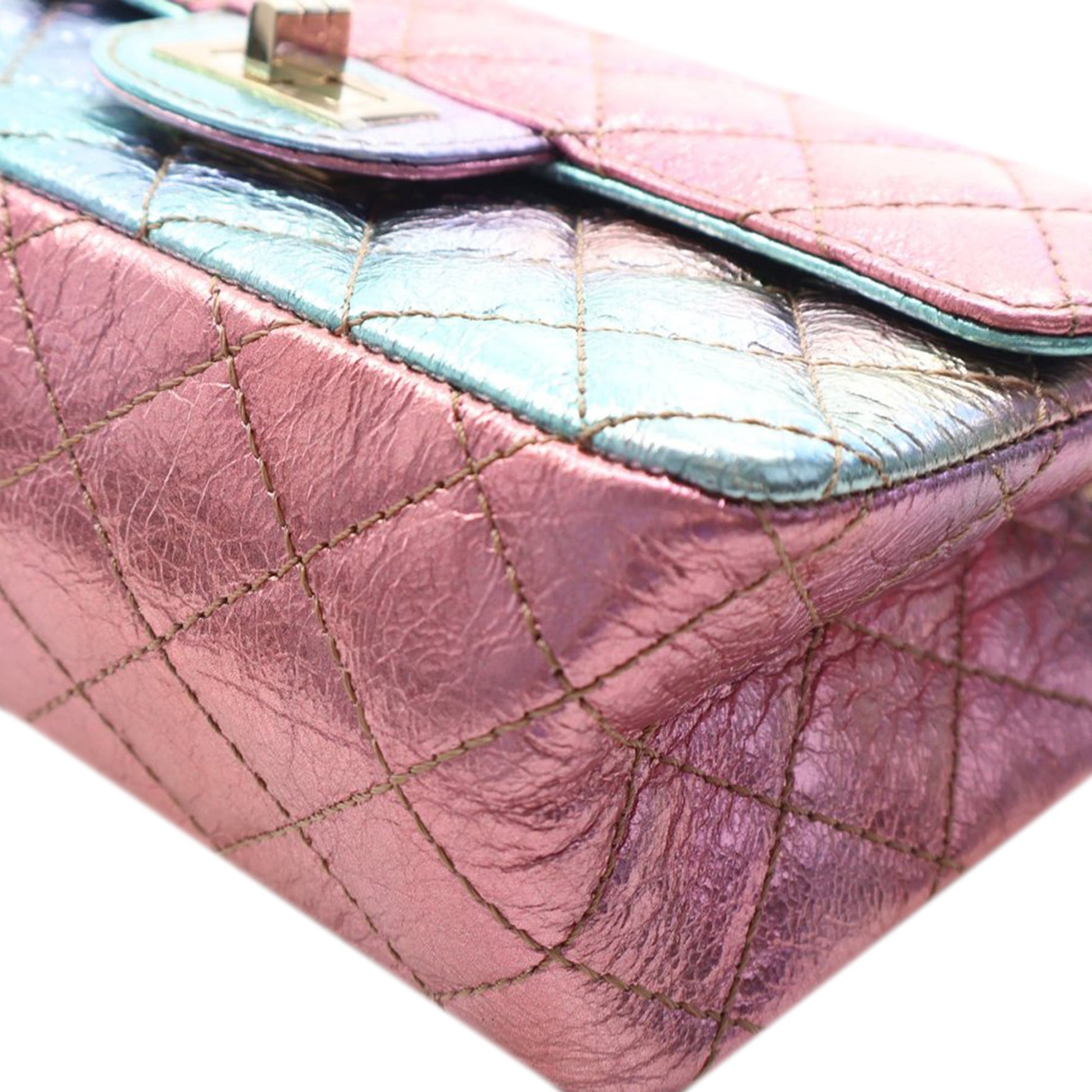 Crinkled Calfskin Rainbow Reissue 2.55 Single Flap 224