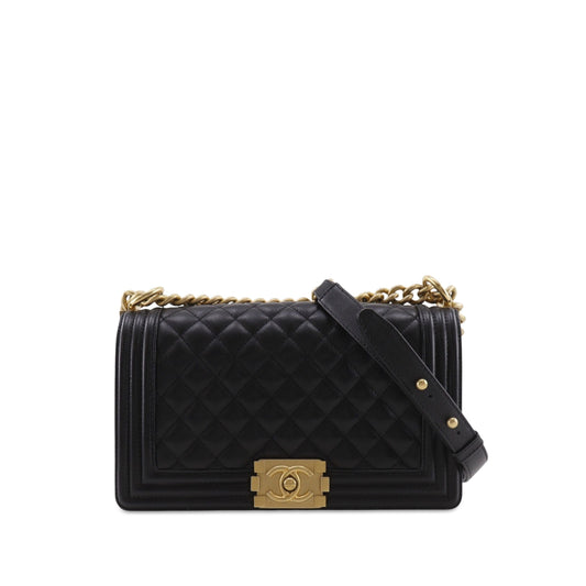 Chanel Old Medium Quilted Caviar Boy Flap — Black