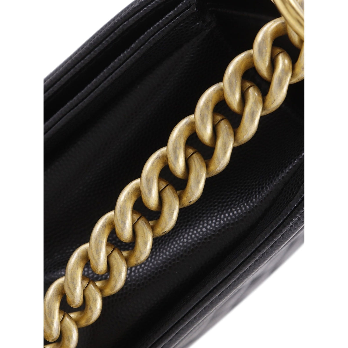 Chanel Old Medium Quilted Caviar Boy Flap — Black