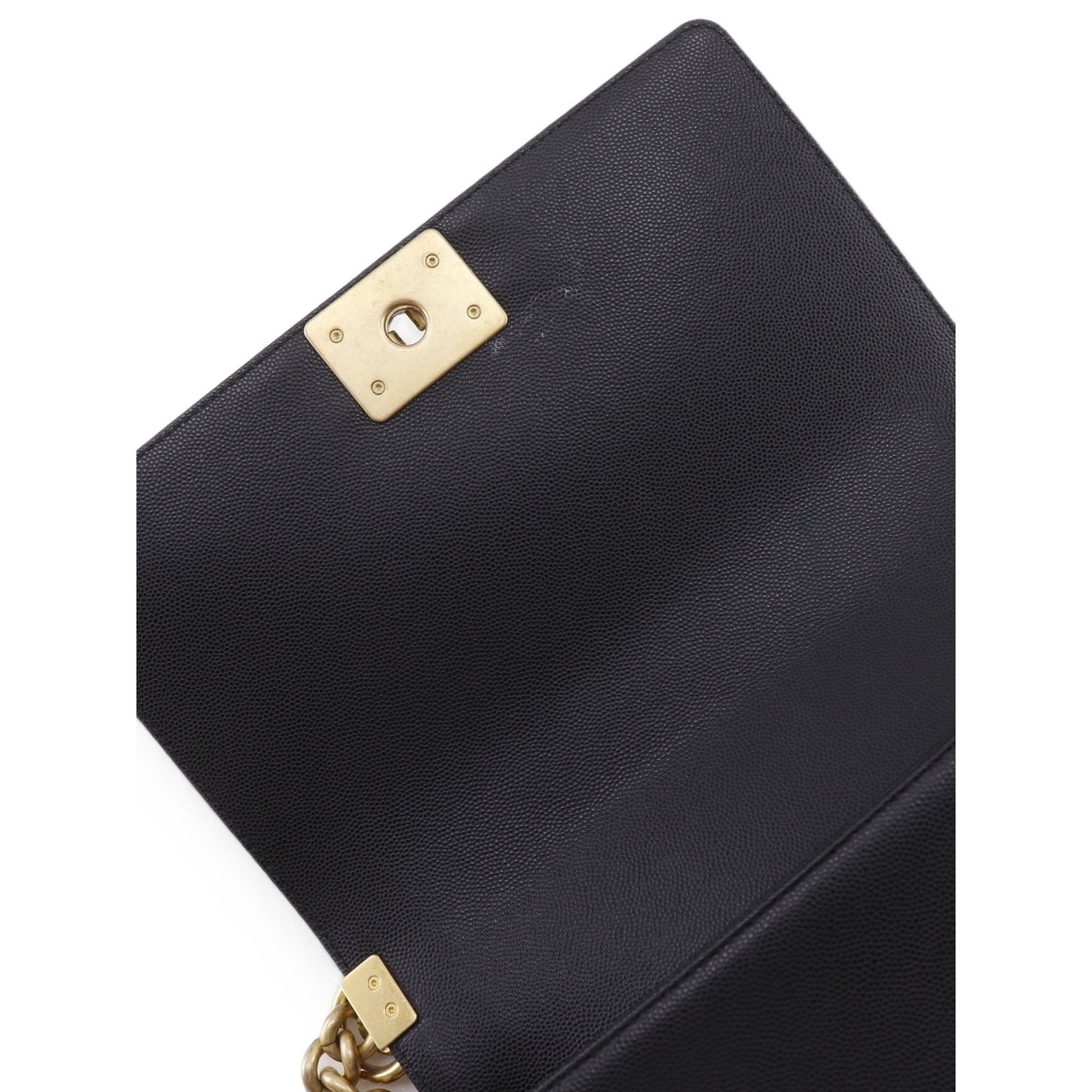 Chanel Old Medium Quilted Caviar Boy Flap — Black