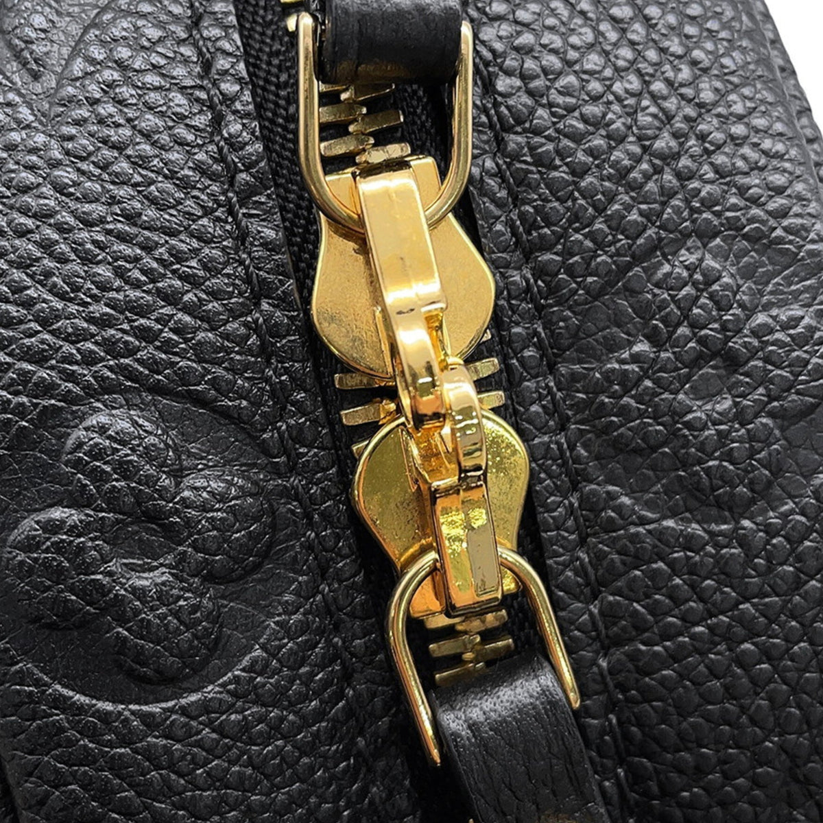 Louis Vuitton Monogram Empreinte Boite Chapeaux Souple MM