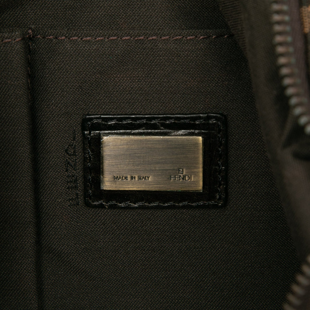 Fendi Zucca Canvas Borsa B Hobo — Brown