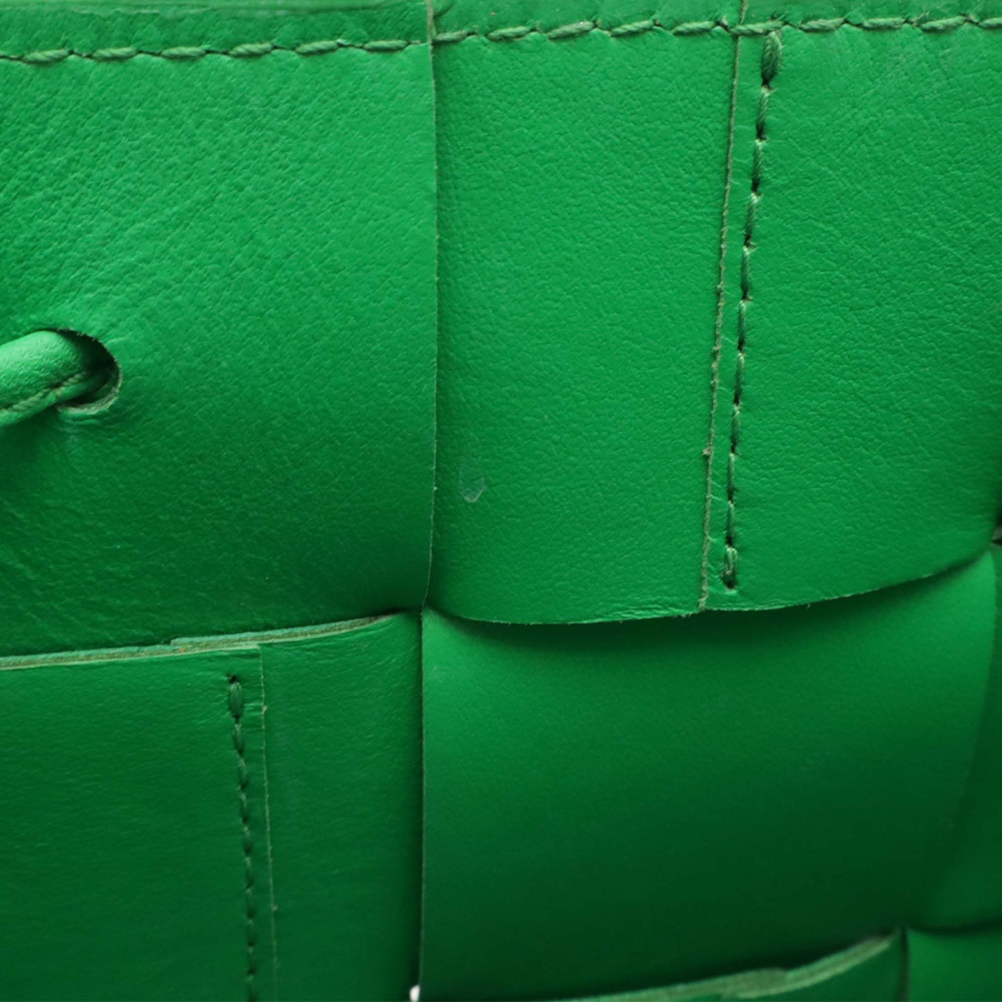 Bottega Veneta Small Nappa Maxi Intrecciato Cassette Bucket Bag