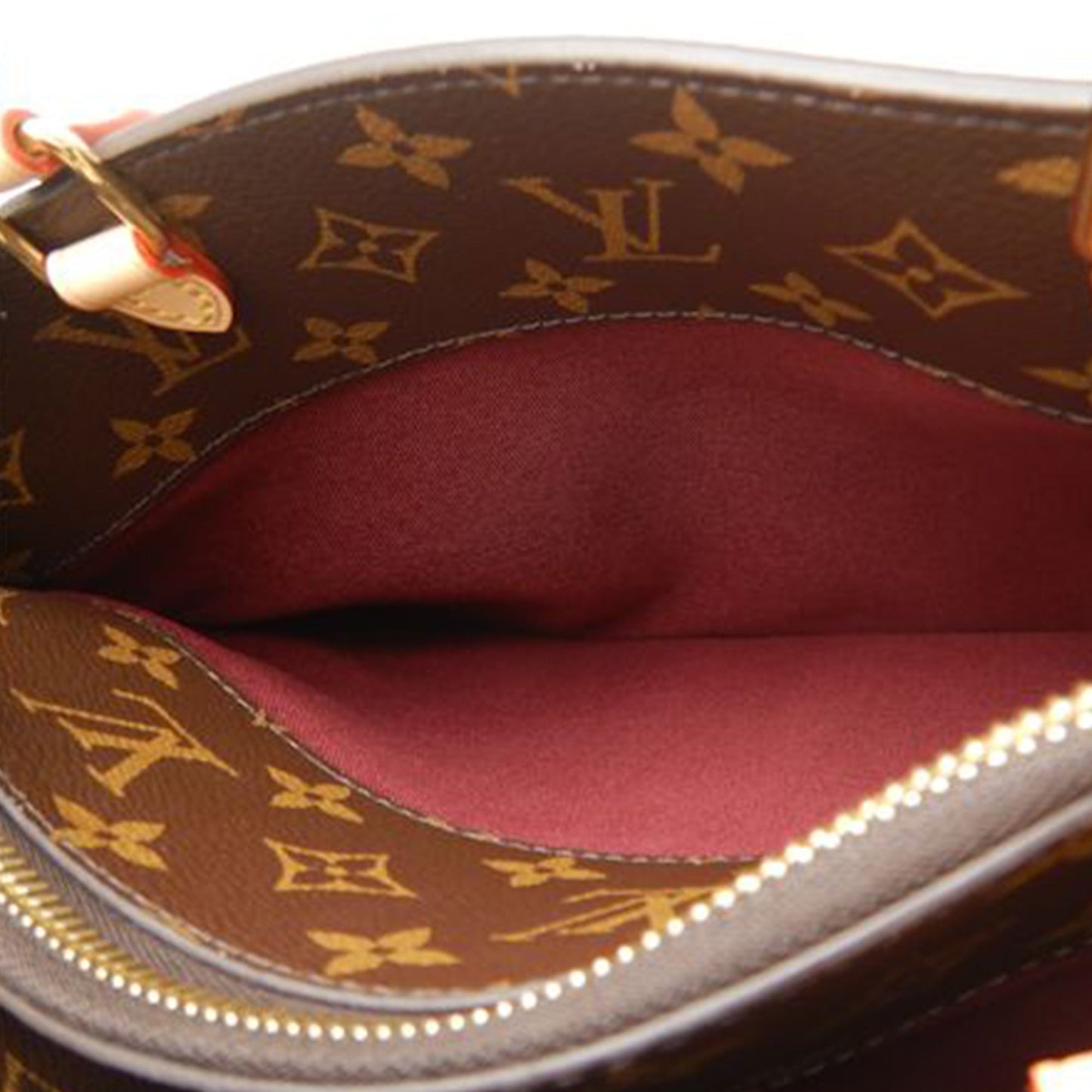 Louis Vuitton Monogram Grand Palais