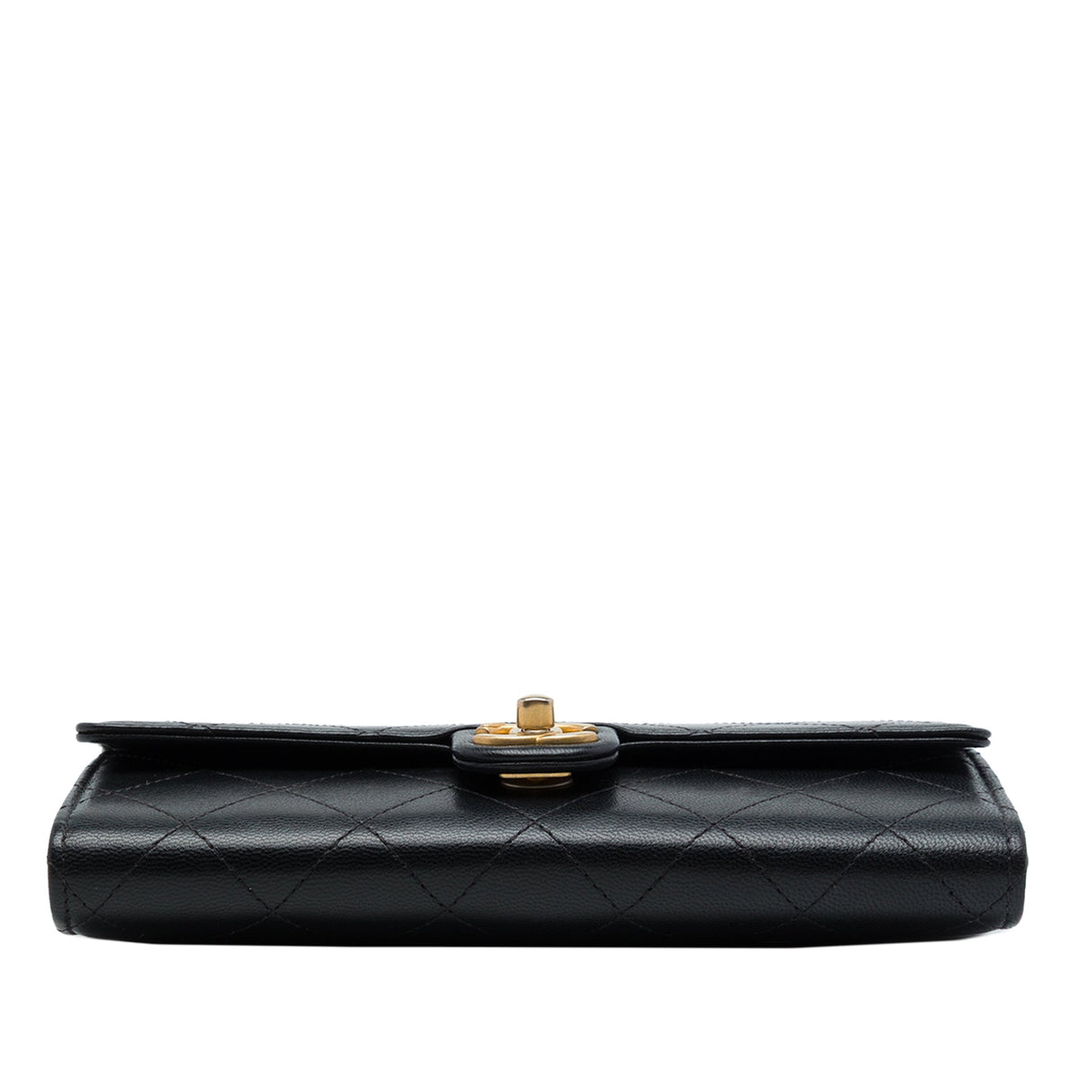 Chanel Quilted Goatskin Chic Pearls Clutch with Chain — Black