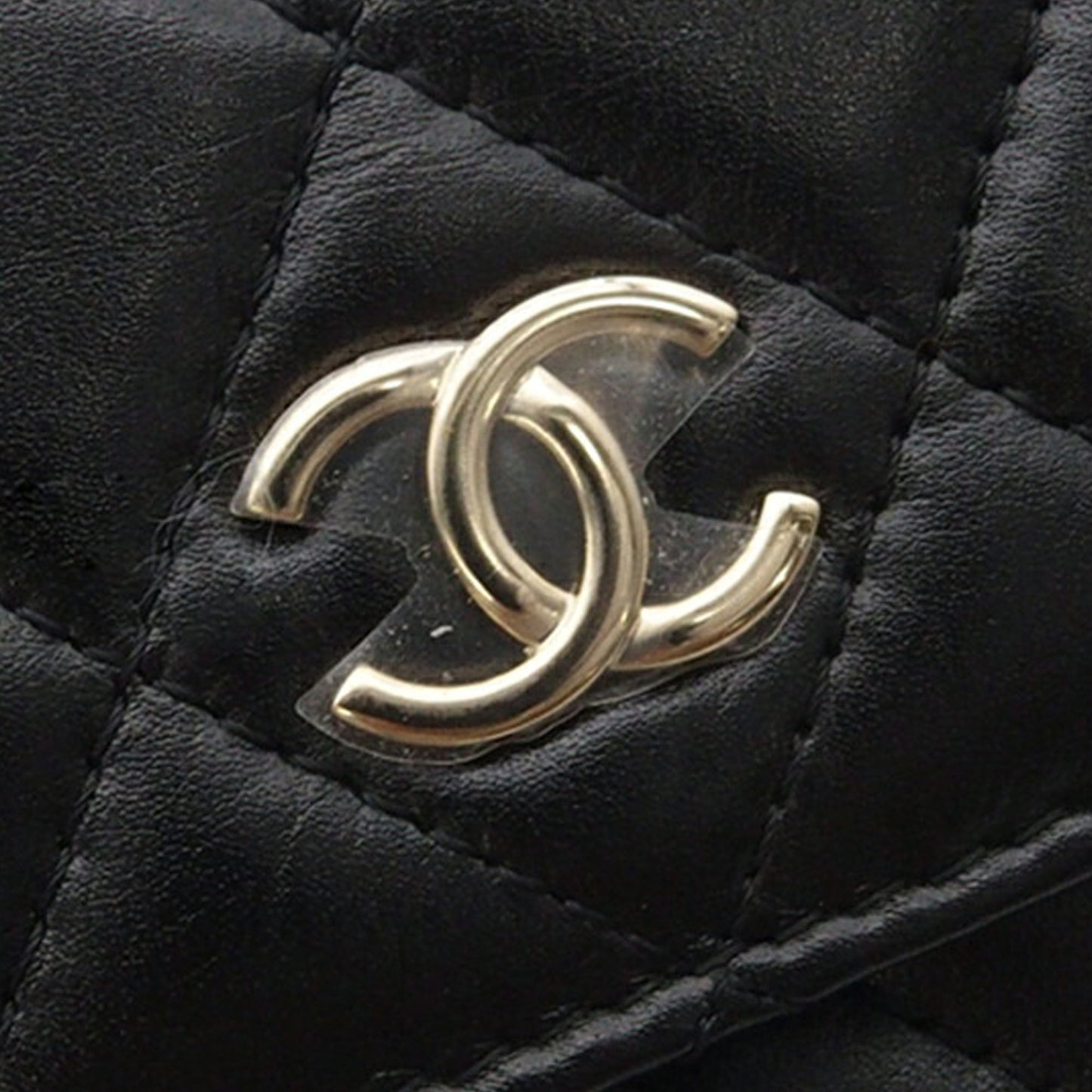 Chanel Quilted Calfskin Maxi Pearls Clutch With Chain