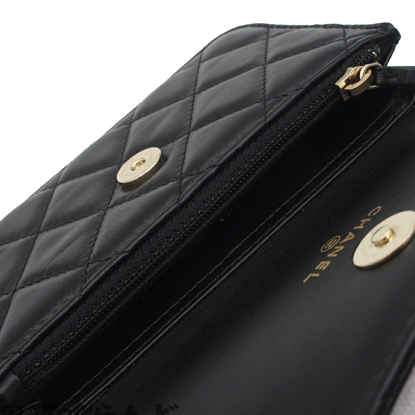 Chanel Quilted Calfskin Maxi Pearls Clutch With Chain