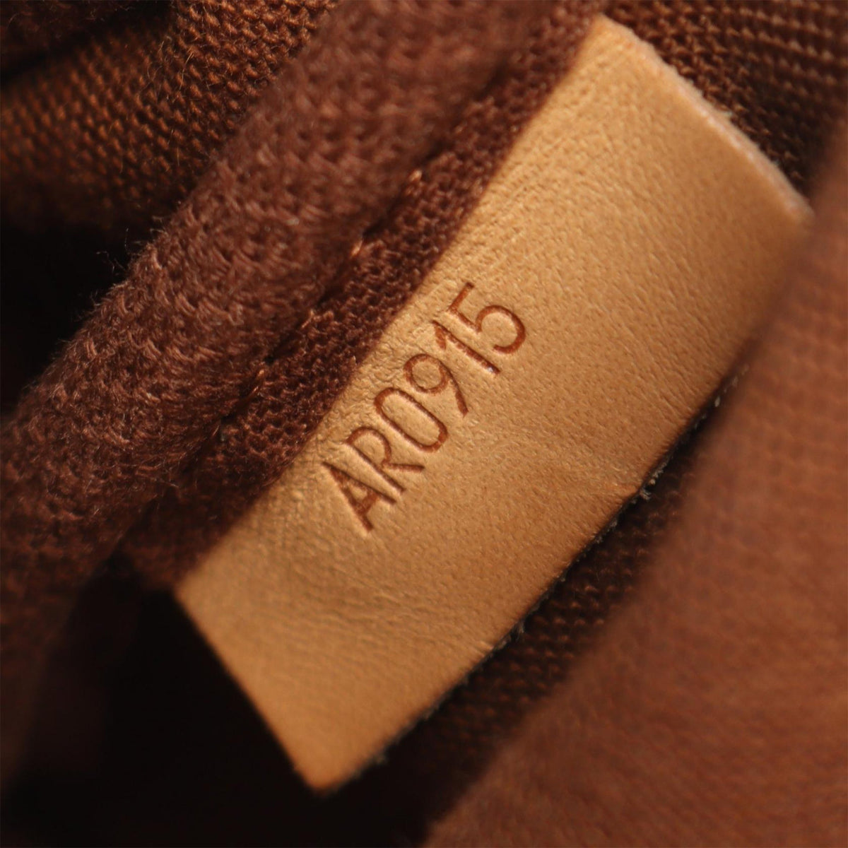 Louis Vuitton Monogram Saumur 30 — Brown