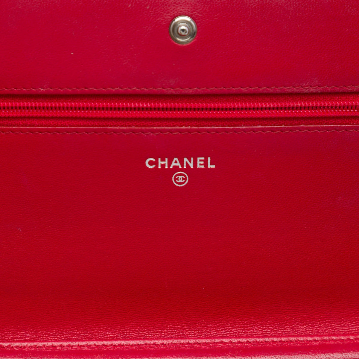 Chanel Quilted Patent Coco Boy Wallet On Chain — Red