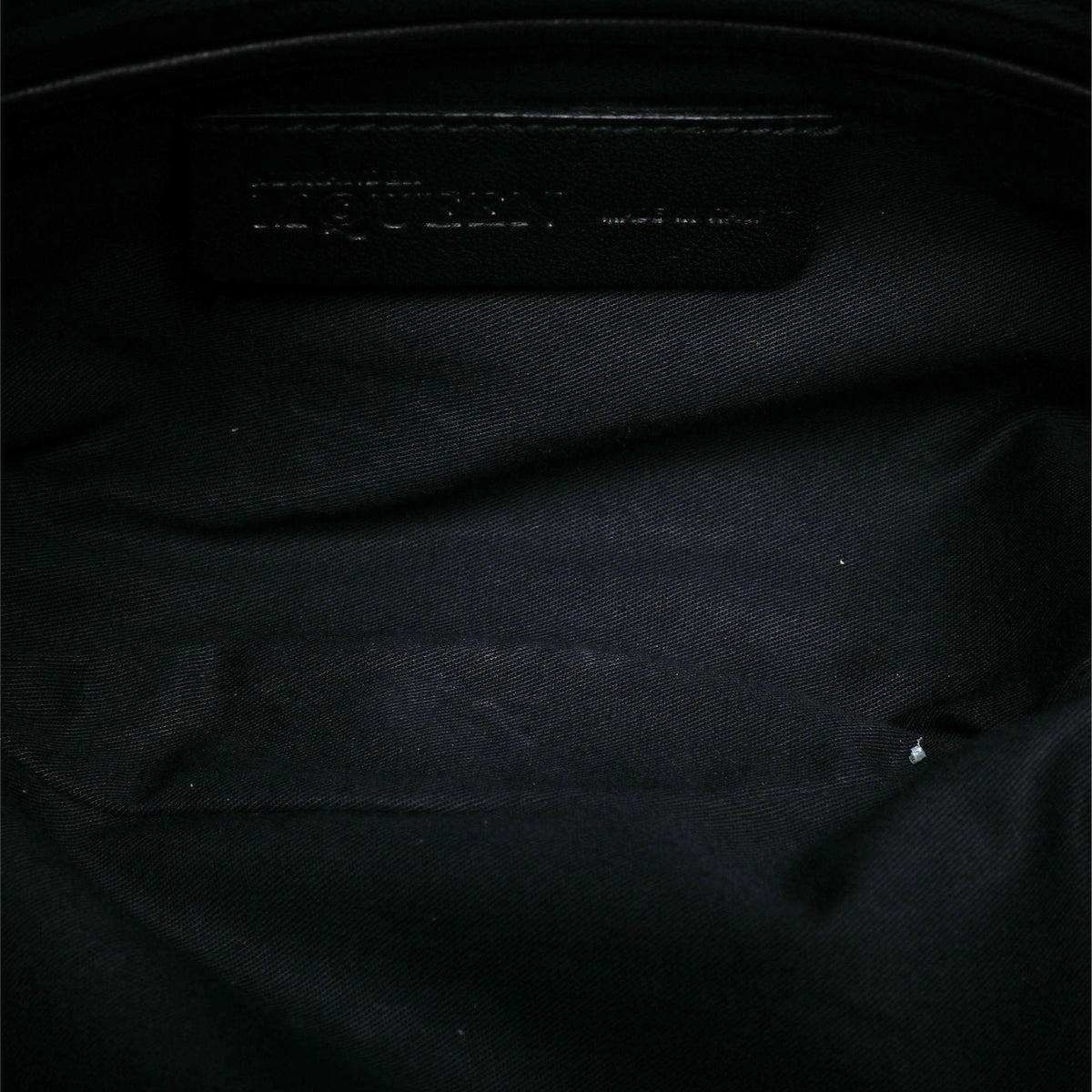 Alexander McQueen Printed Satin Heart De Manta Clutch — Black