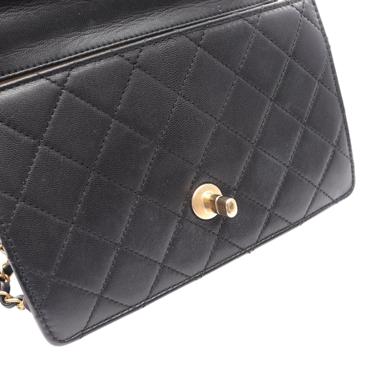Chanel Small Quilted Lambskin Chic Pearls Flap