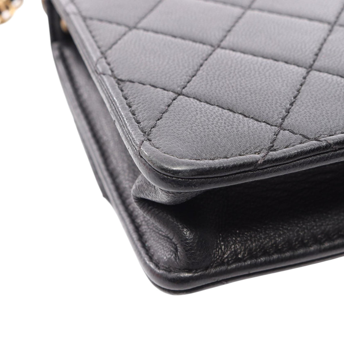 Chanel Small Quilted Lambskin Chic Pearls Flap