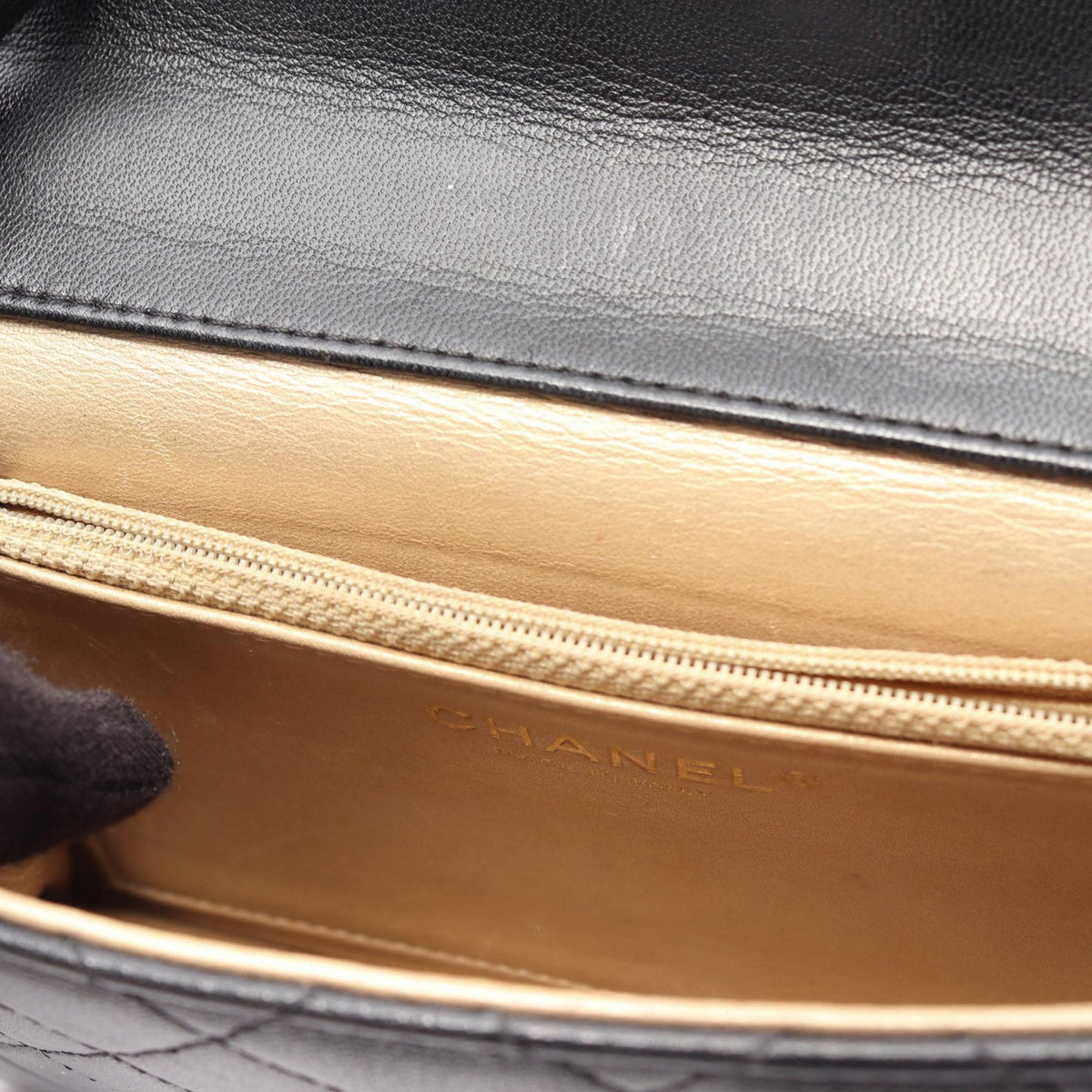 Chanel Small Quilted Lambskin Chic Pearls Flap