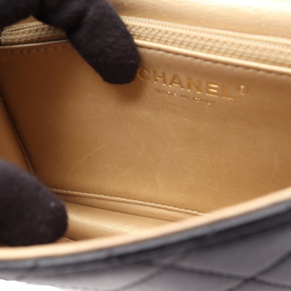 Chanel Small Quilted Lambskin Chic Pearls Flap