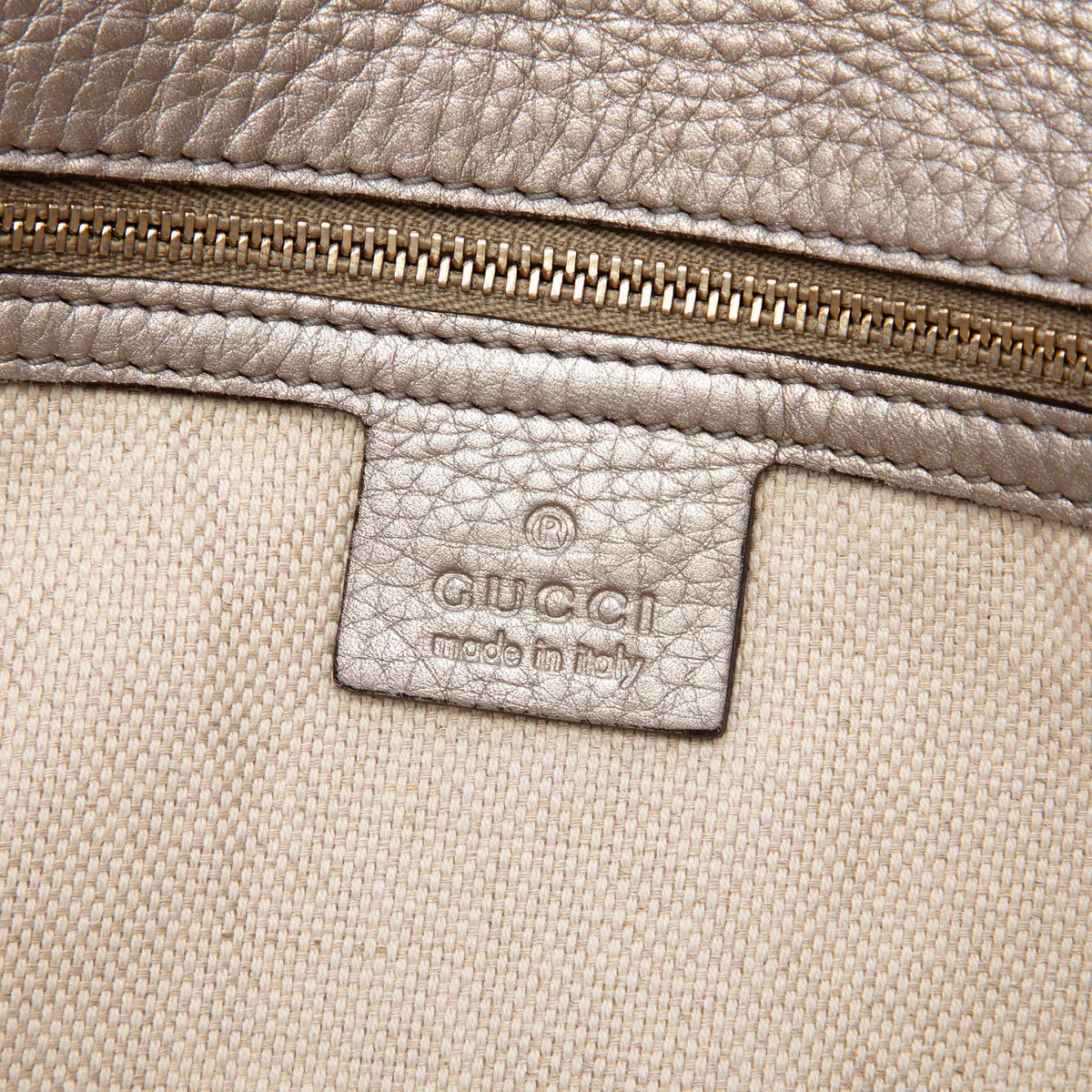 Gucci Metallic Calfskin Soho Disco Clutch — Gold