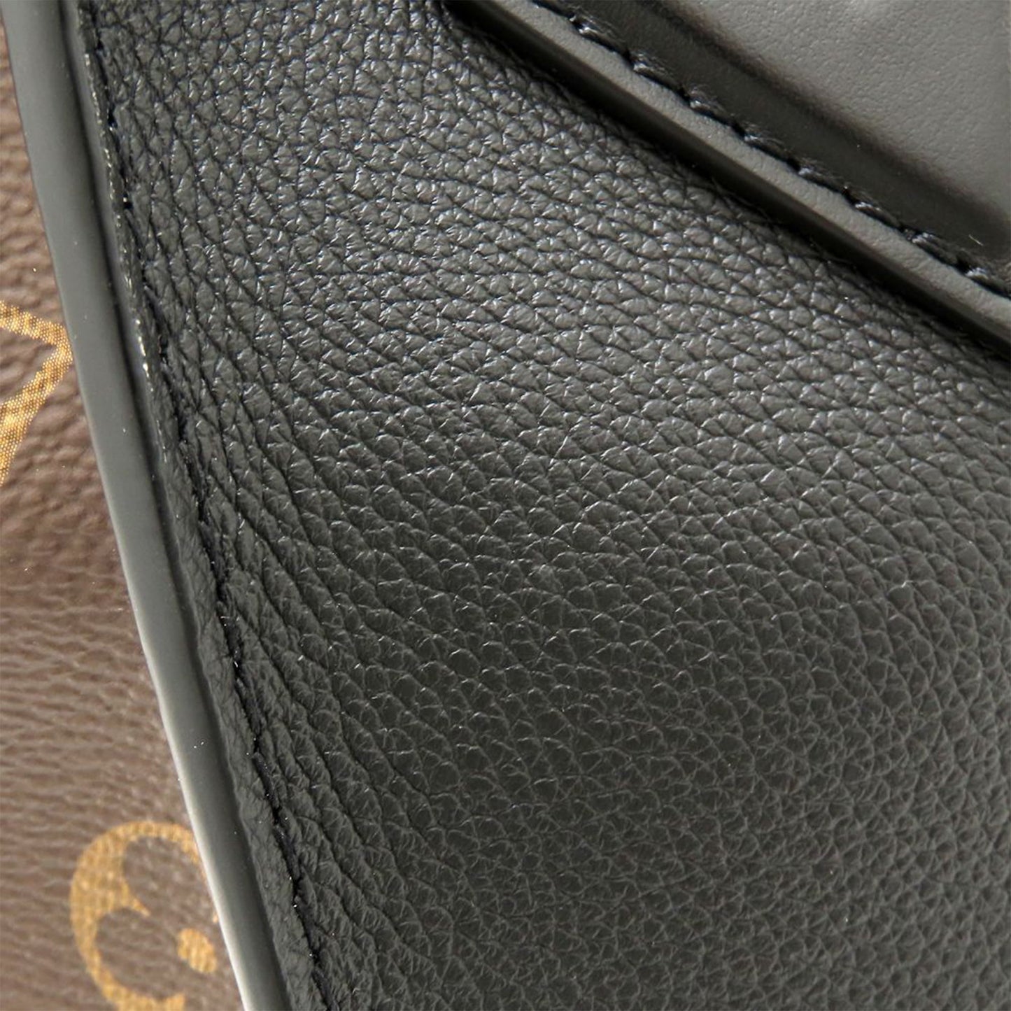 Louis Vuitton Monogram On My Side PM