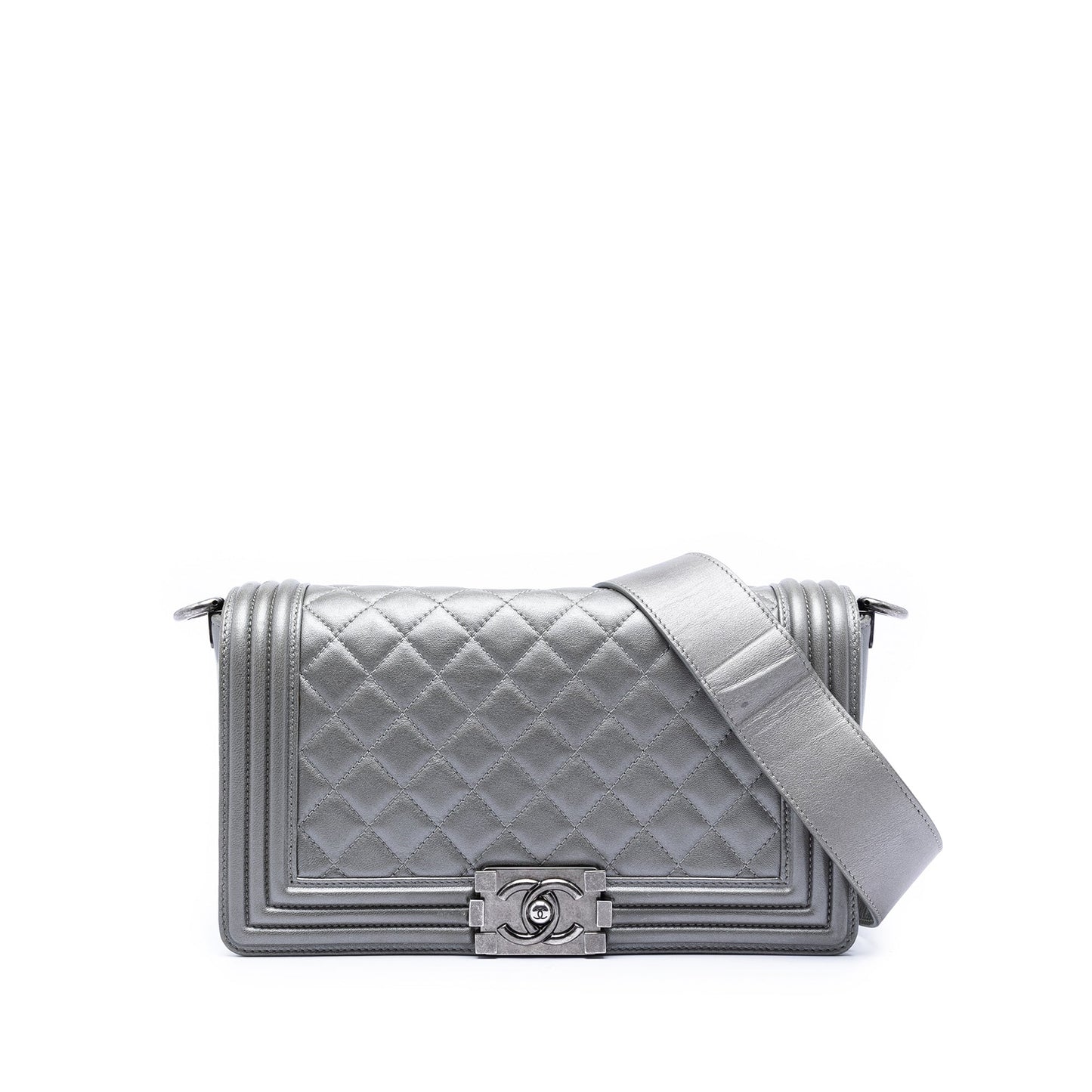 Chanel Old Medium Quilted Lambskin Boy Flap