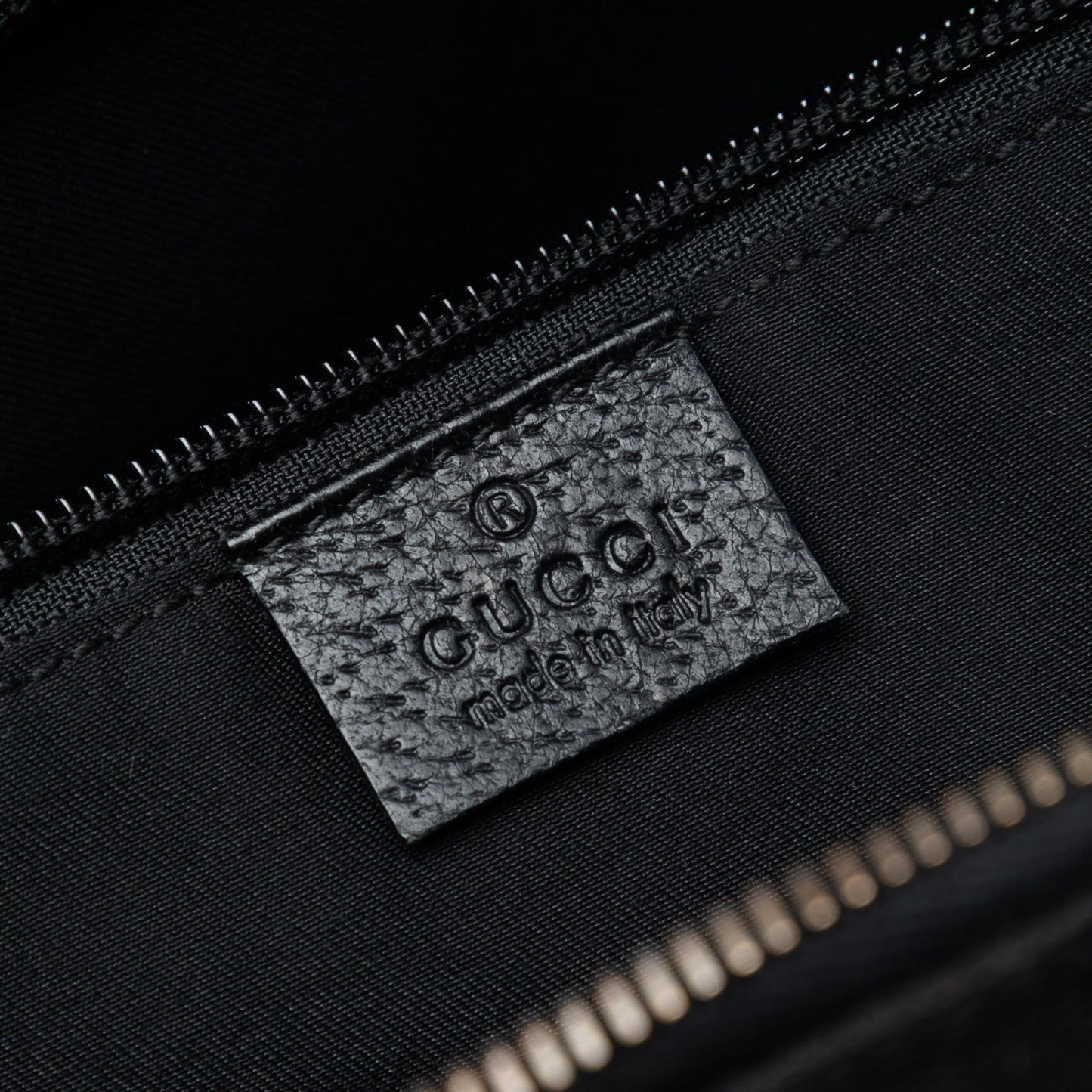 Gucci GG Canvas Joy Messenger