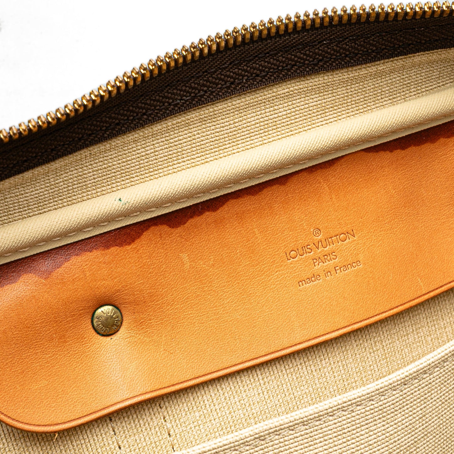 Louis Vuitton Monogram Sirius 45