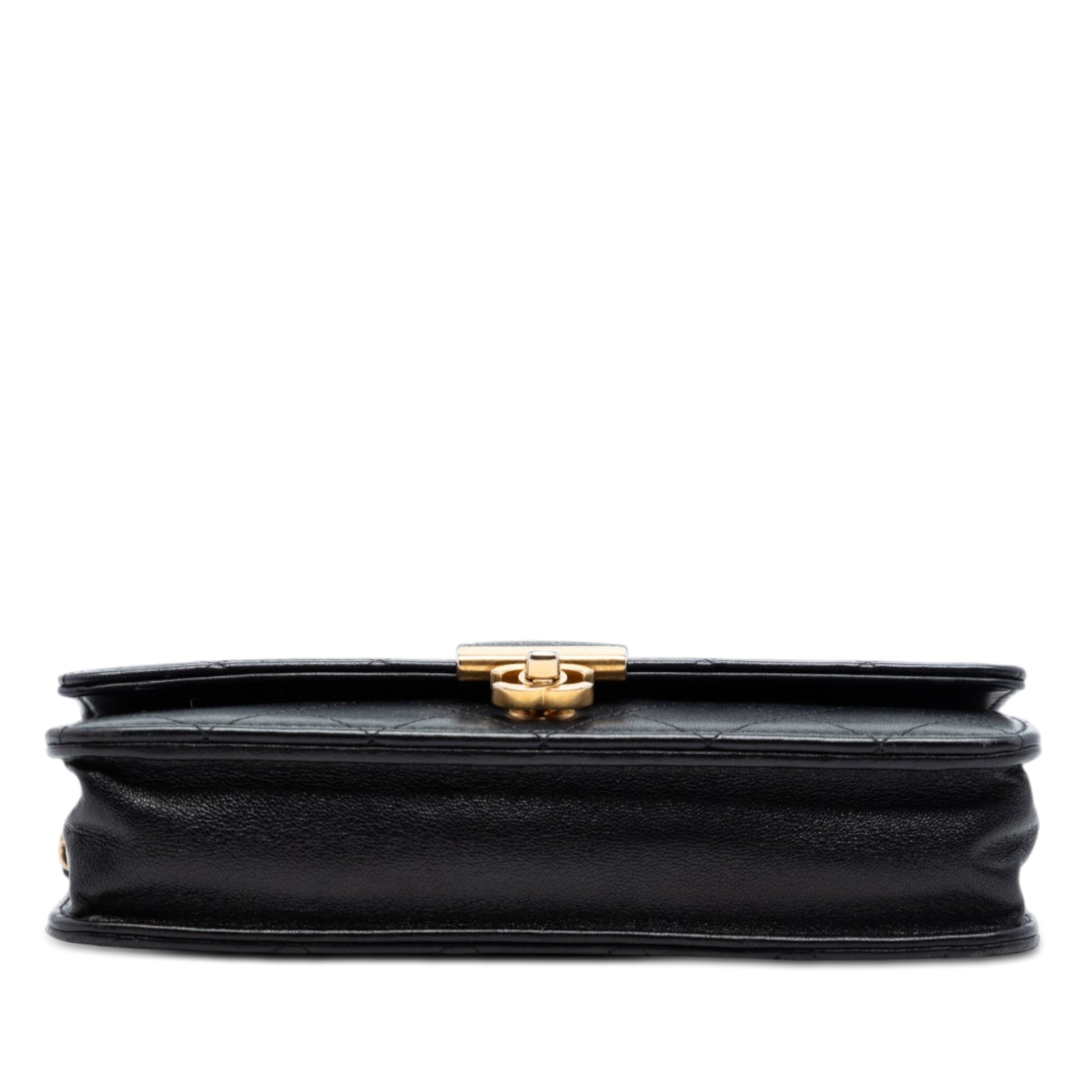 Calfskin Golden Class 2.0 Wallet on Chain