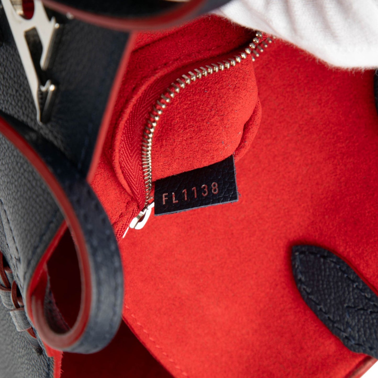 Louis Vuitton Lockme Cabas