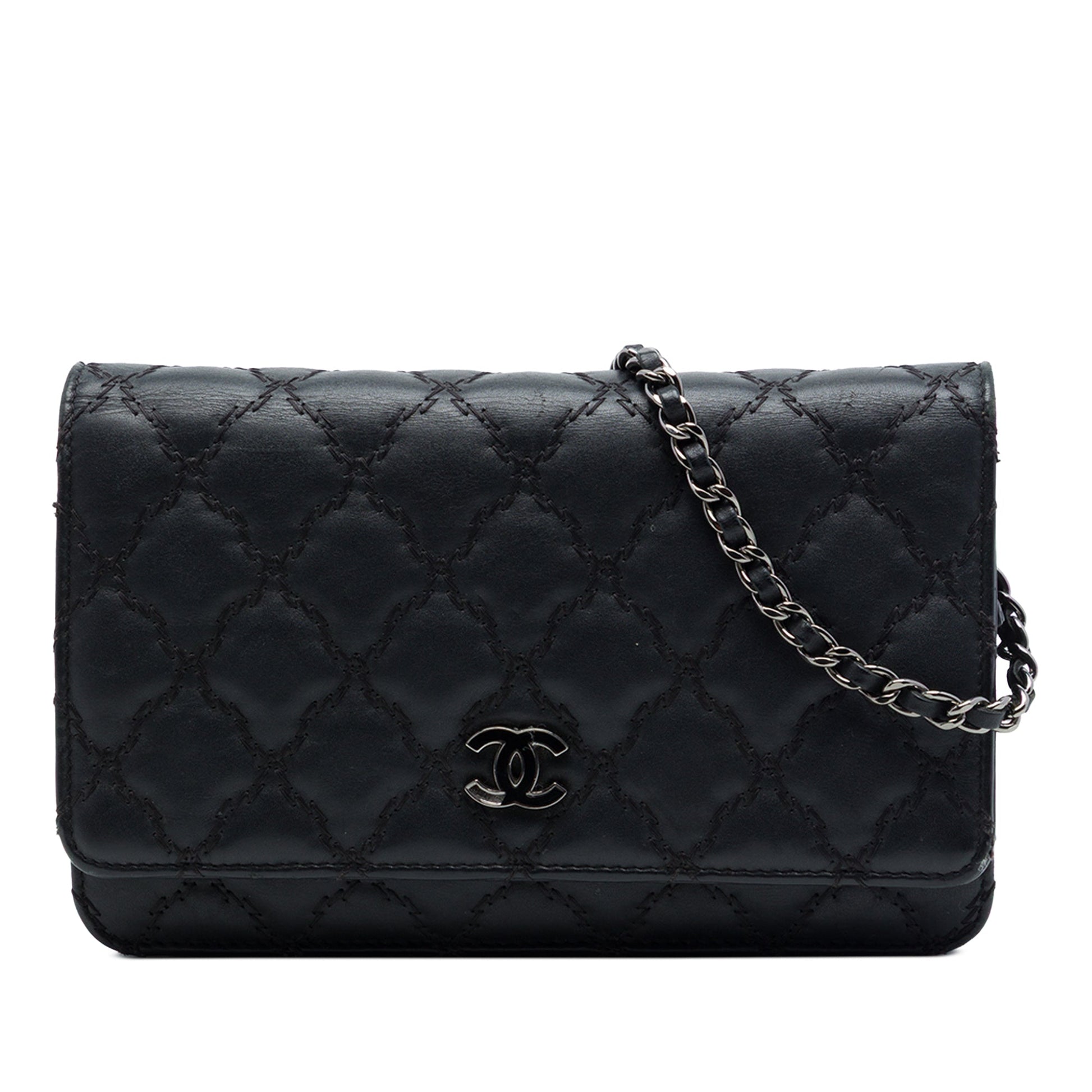 Chanel CC Quilted Calfskin Double Stitch Hamptons Wallet On Chain