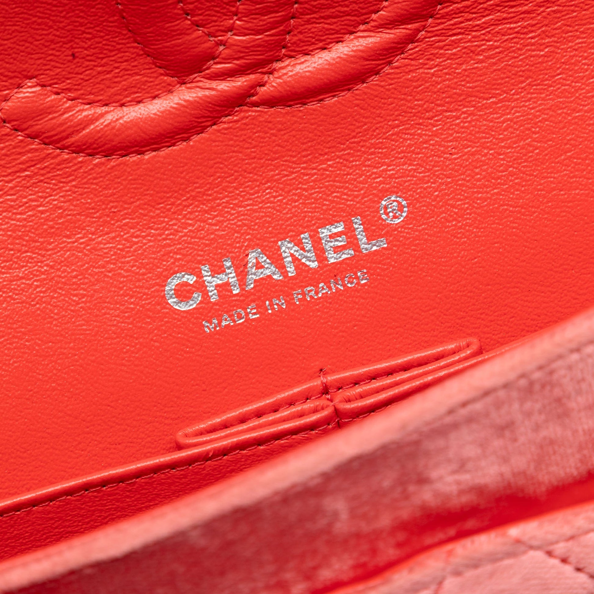 Medium Classic Velvet Double Flap