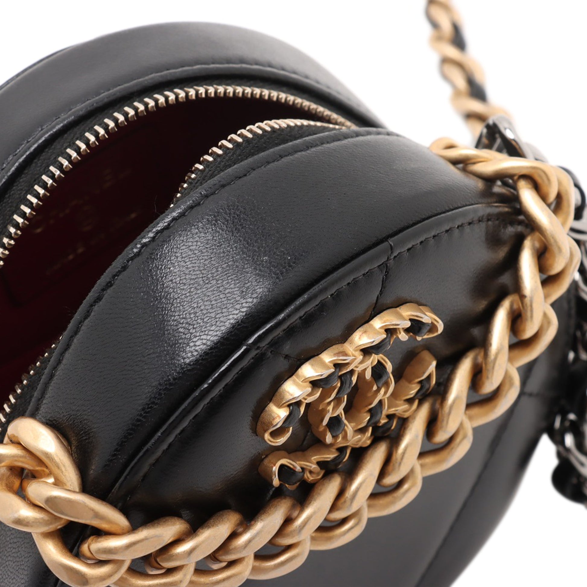 Chanel Lambskin 19 Round Clutch with Chain