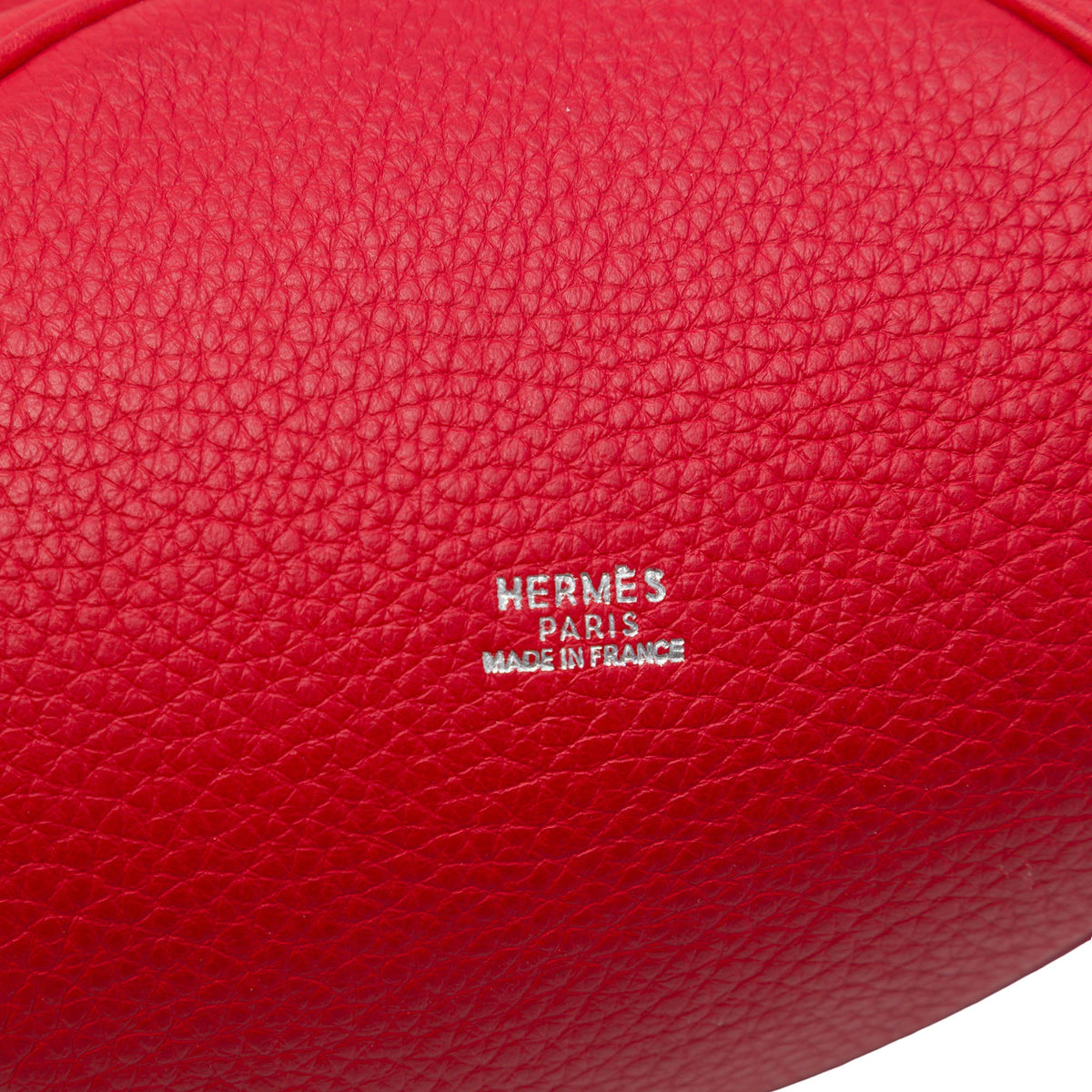 Hermès Clemence Mangeoire Bucket PM — Red