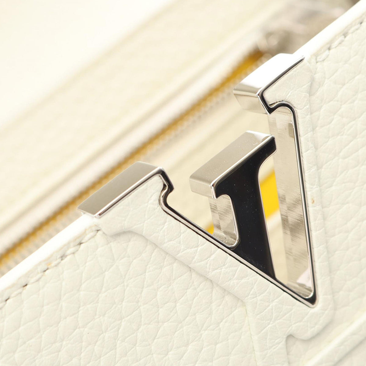 Louis Vuitton Yayoi Kusama Taurillon Infinity Dots Capucines BB
