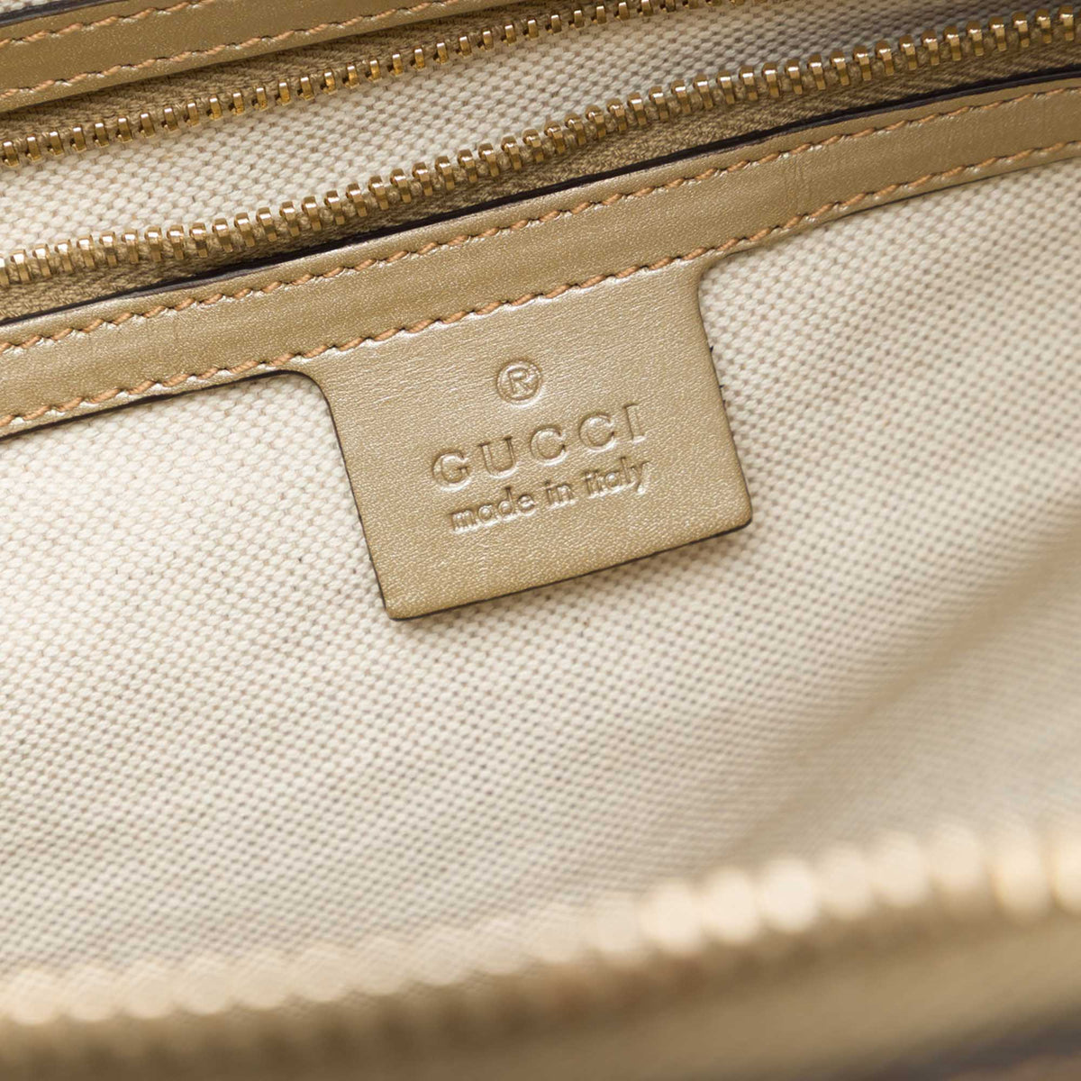 Gucci Medium Guccissima Bree Dome Tote — Gold
