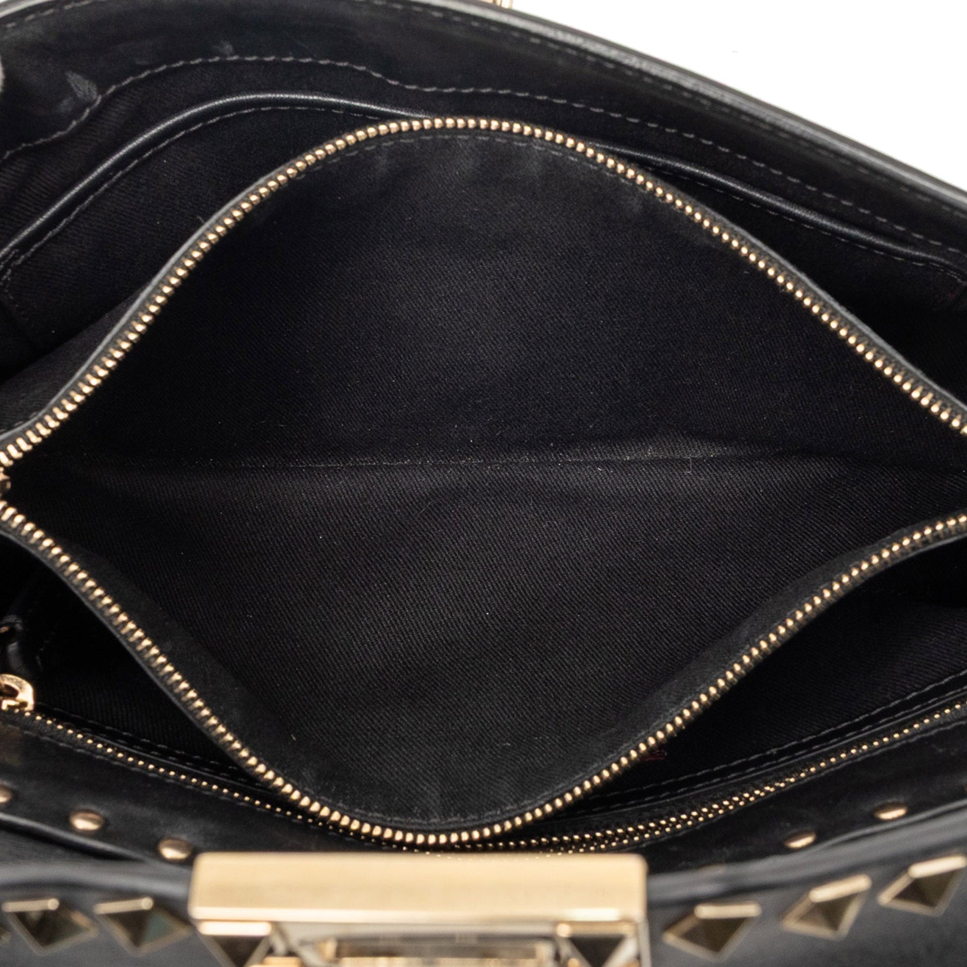 Small Leather Rockstud Single Handle Flap