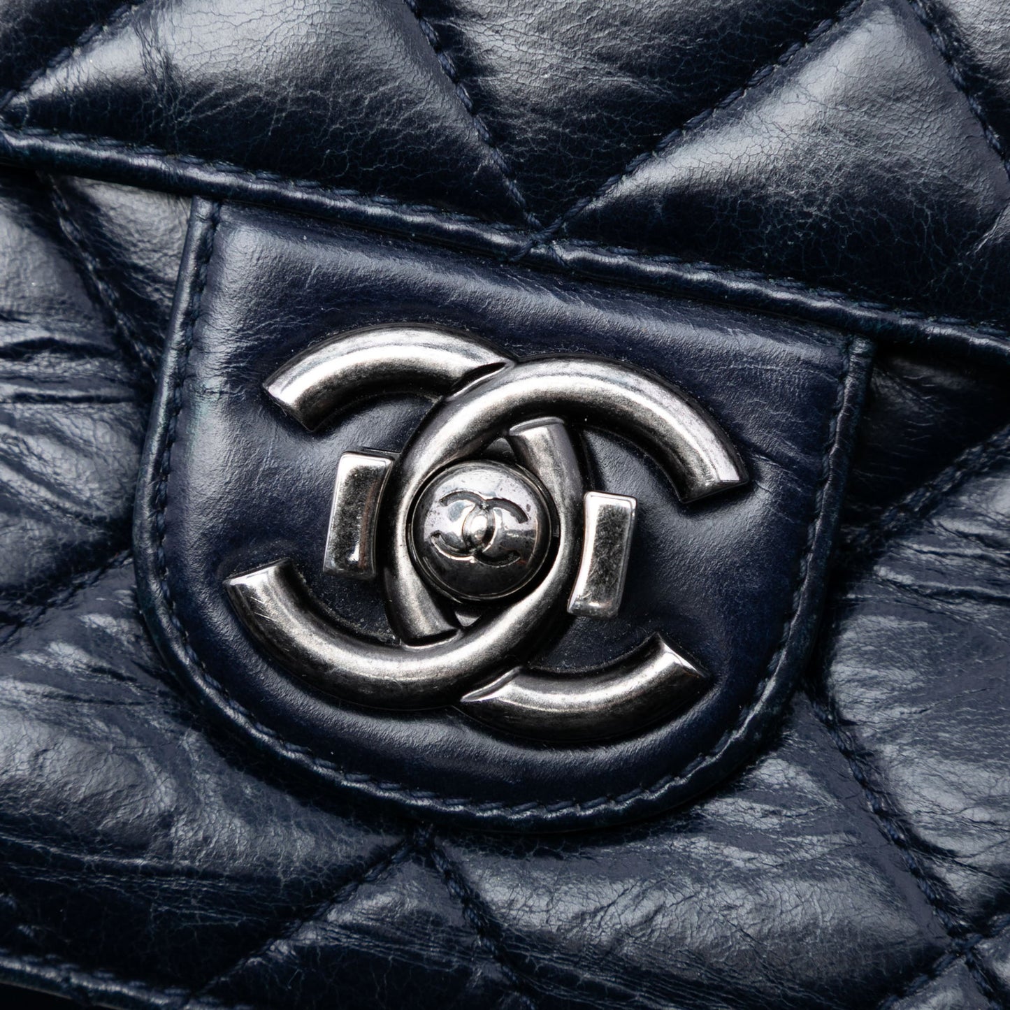 Chanel Medium Quilted Glazed Calfskin Perfect Edge Flap