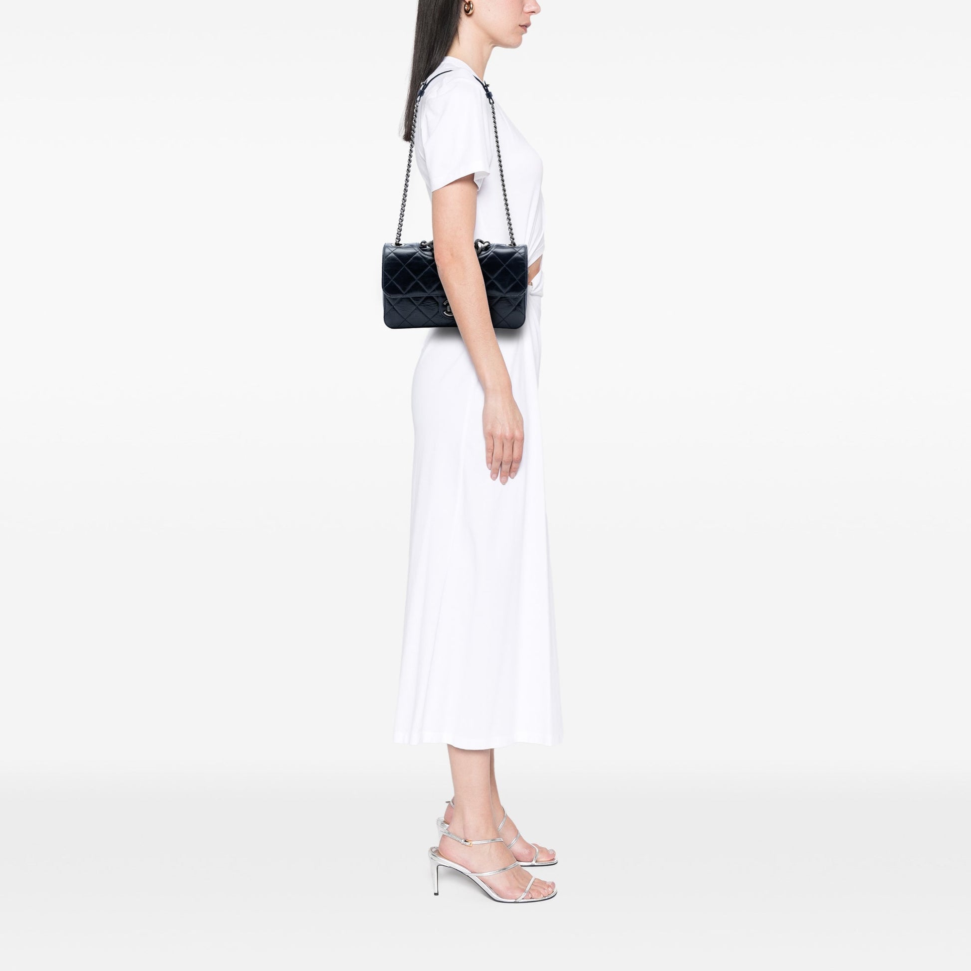 Chanel Medium Quilted Glazed Calfskin Perfect Edge Flap
