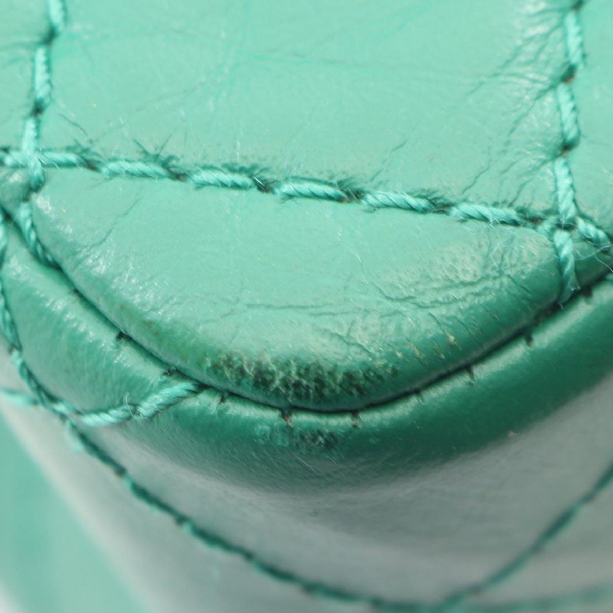 Chanel Quilted Aged Calfskin Reissue 2.55 Single Flap 224 — Green