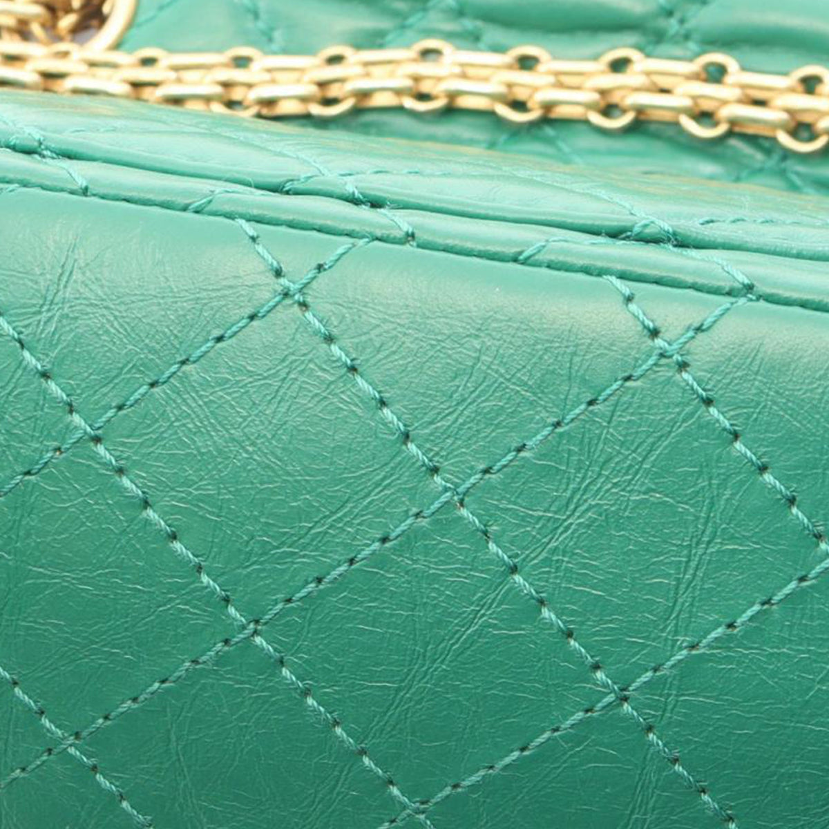 Chanel Quilted Aged Calfskin Reissue 2.55 Single Flap 224 — Green