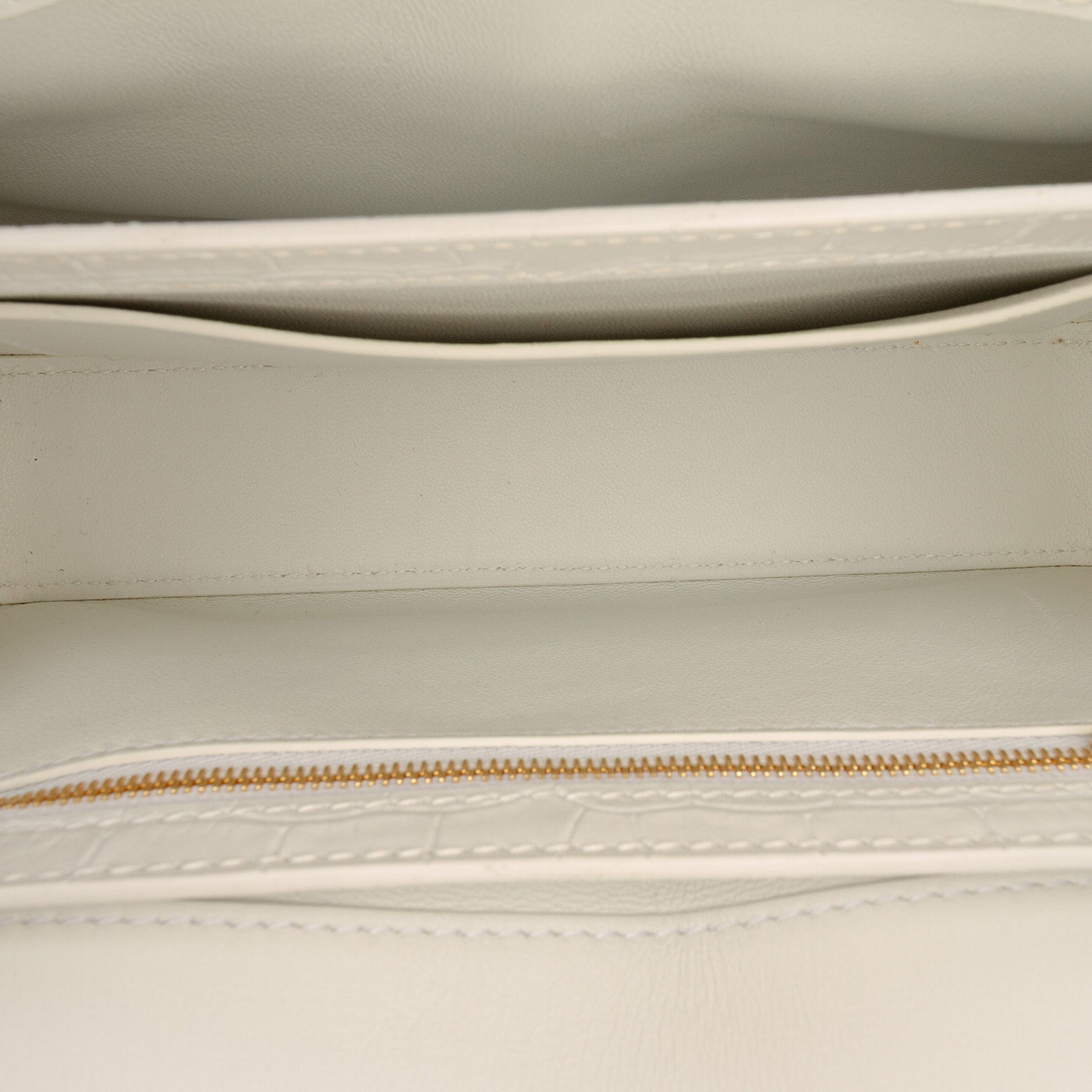 Small Croc Embossed Lady Flap
