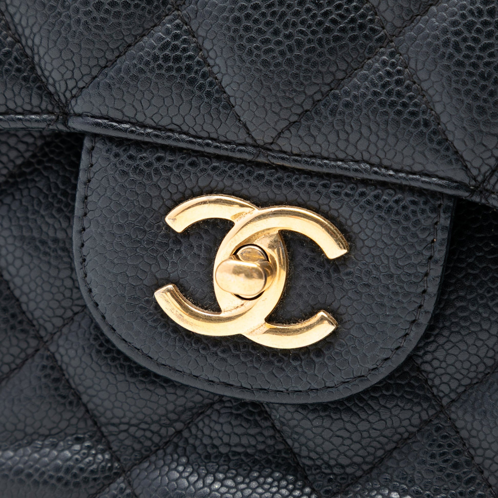 Jumbo Classic Caviar Double Flap