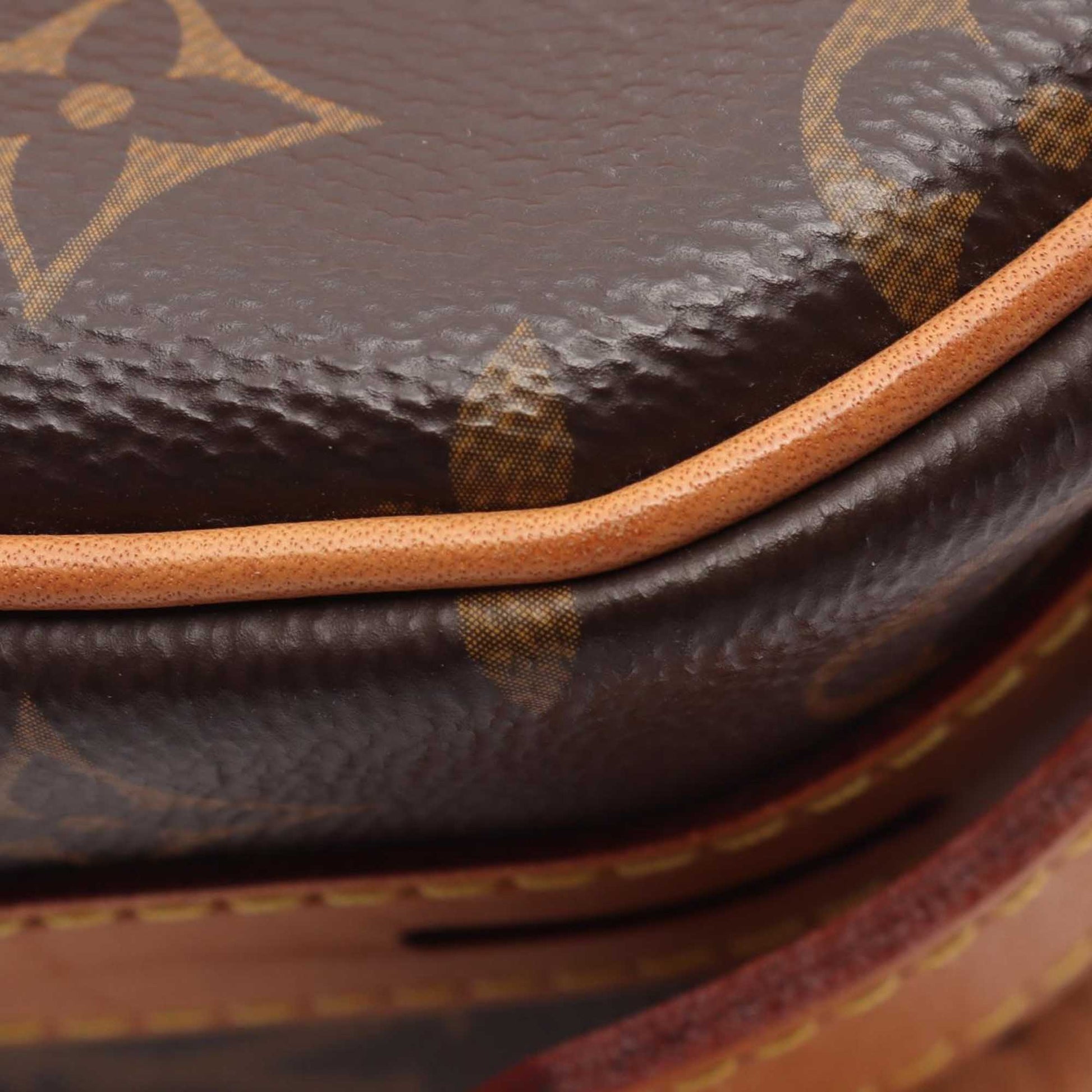 Louis Vuitton Monogram Boite Chapeaux Souple MM